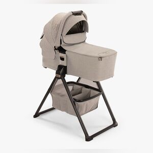 Nuna MIXX™ Next Bassinet & Stand Sterling